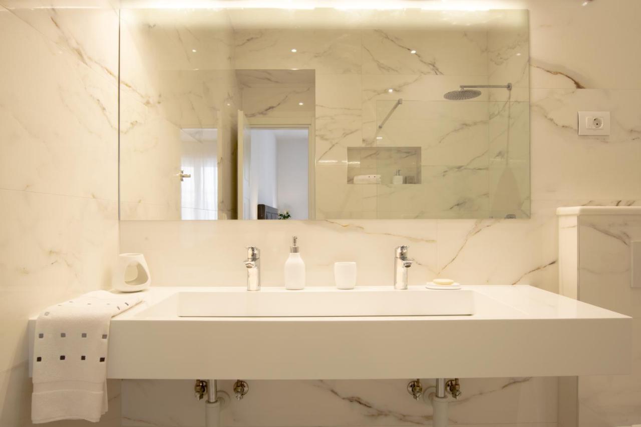 Luxury Mirage *