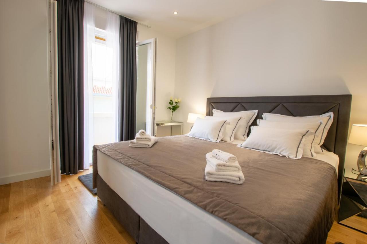 Luxury Mirage Apartment *